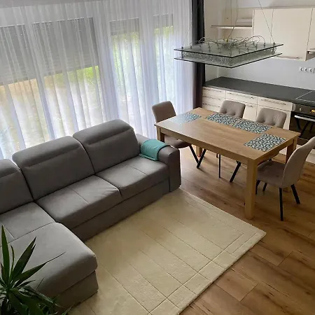 Mark Apartman Apartment