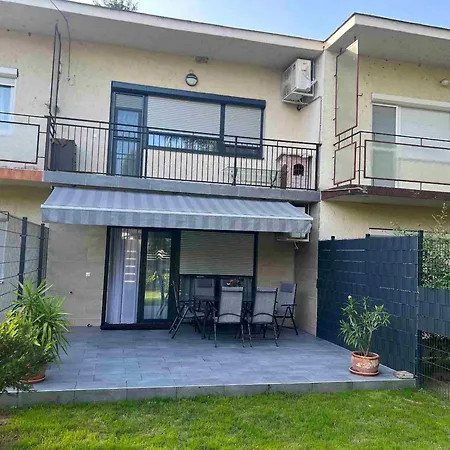 Apartment Mark Apartman