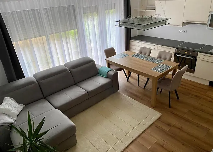 Mark Apartman Lejlighed