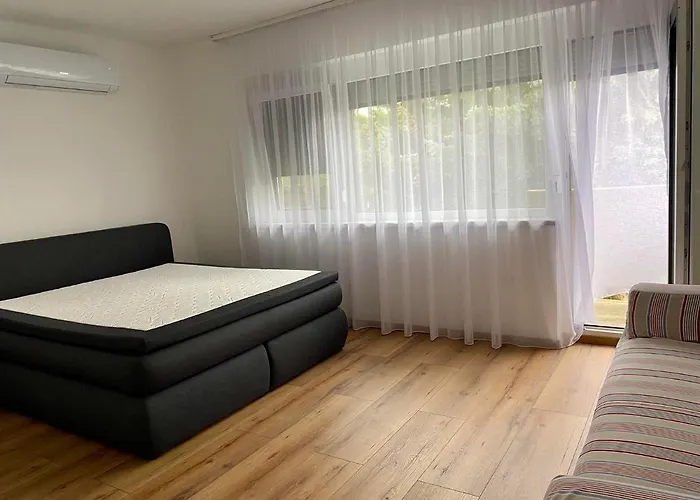 Mark Apartman Apartment *